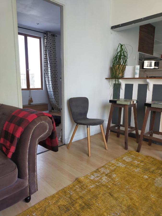 Purani Apartment Jonquieres  Luaran gambar